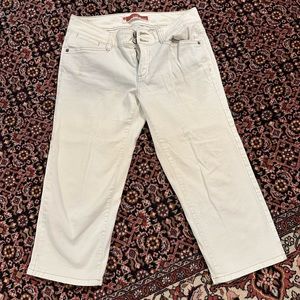 Vintage White GAP Capri Jeans